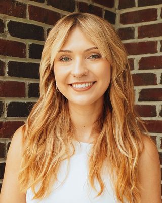 Photo of Robin Wood, LCSW Associate, LCSWA