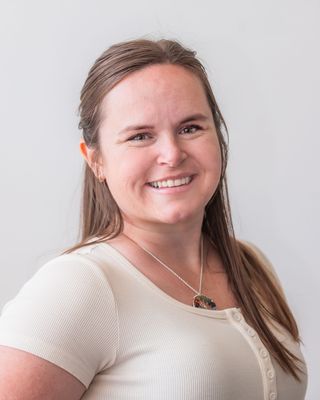 Photo of LIndsey Carter, Pre-Licensed Professional, CSW