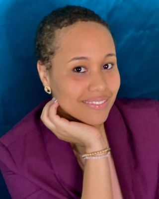 Photo of Stephanie Henderson, Licensed Professional Counselor in Scottdale, GA