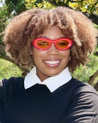 Photo of Stephanie Andrews, Marriage & Family Therapist Associate, LMFT-A