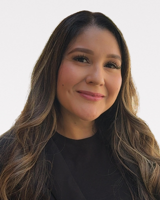 Photo of Angie Macias, Clinical Social Work/Therapist, LCSW