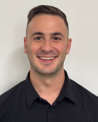 Photo of Hasan Razeq, Counselor, LMHC