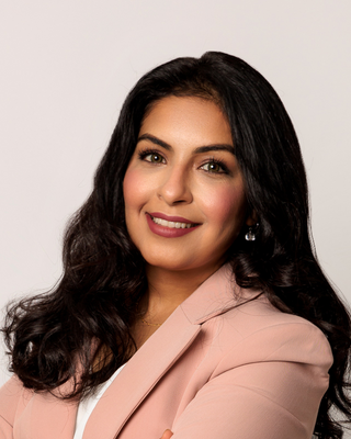 Photo of Dr. Natasha Ramzan, Psychologist, DClin, Psy, CPsych