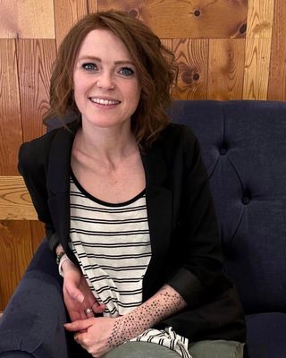 Photo of Kelsey Lummer, Counsellor, CCC, MC