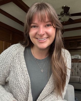Photo of Courtney Myers, Registered Psychotherapist