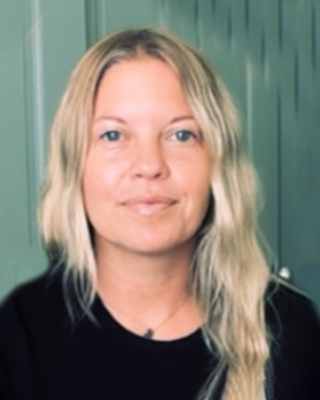 Photo of Anna Caress, Licensed Mental Health Counselor, LMHC