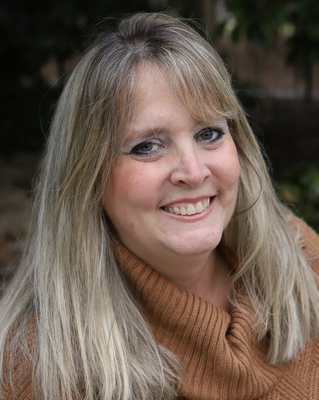 Photo of Trisha Overton, Licensed Professional Counselor in Knoxville, TN