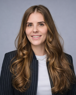Photo of Alina Devitchinskaya, Psychiatric Nurse Practitioner