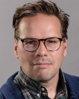 Photo of Robert Simms, Marriage & Family Therapist Associate, LMFTA