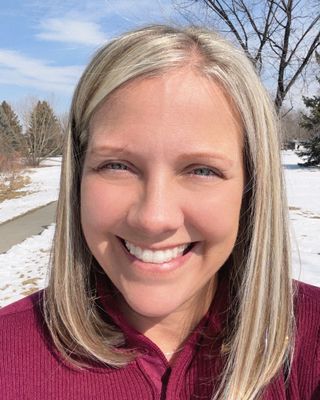 Photo of Rebecca Robitaille, Psychiatric Nurse Practitioner, PMHNP