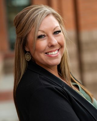Photo of Amanda McHugh, Marriage & Family Therapist Associate in Corvallis, OR