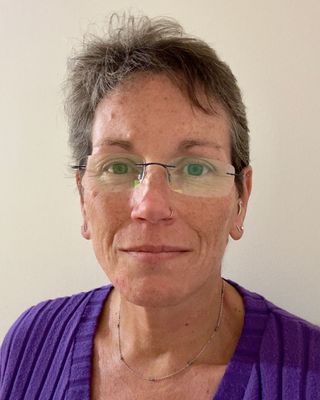 Photo of Gillian Titmuss, Psychotherapist, MBACP
