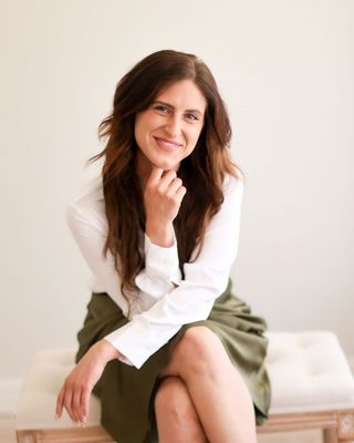 Photo of Arielle Werblun, Marriage & Family Therapist, MS, LMFT