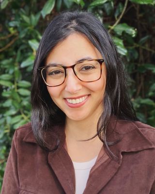 Photo of Aadila Lynch, Psychologist, PsyD