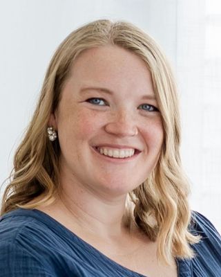 Photo of Nicole Sweet-McIntire, Counselor, LMHC