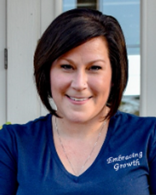 Photo of Katie Hoover, Founder of Embracing Growth LLC, Clinical Social Work/Therapist in Trinity, FL