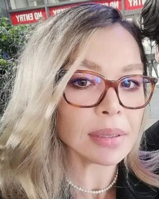 Photo of Geanina Grecu, Psychotherapist, MSc, MBACP