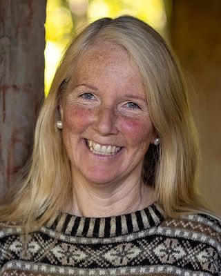 Photo of Margot Williamson, Counsellor, MBACP