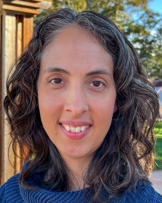 Photo of Maria Leung, Clinical Social Work/Therapist, LCSW