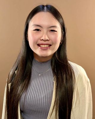 Photo of Marina Cao, Registered Psychotherapist (Qualifying)