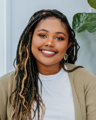 Photo of Jamelun Crutchfield, Licensed Professional Counselor, LPCMHSP