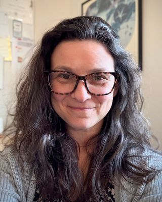 Photo of Rebecca Pressman, Clinical Social Work/Therapist, LICSW, RYT-200