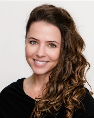 Photo of Dr. Katherine Gardhouse, Psychologist, PhD, CPsych