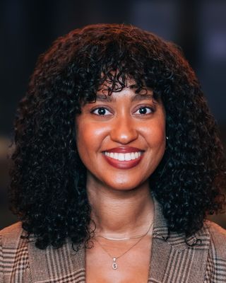 Photo of Yaritza Waddell, Psychologist, PsyD