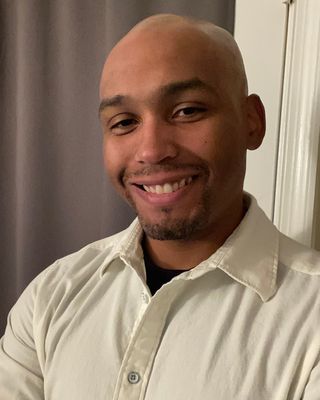 Photo of Roberto Marshall, Clinical Social Work/Therapist in 20110, VA