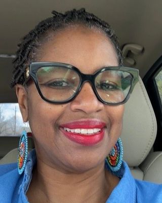Photo of Shalonda Golden, Clinical Social Work/Therapist, BS, LCSW, JD