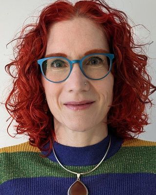 Photo of Sarah Worley-James, Counsellor, MA, MBACP Accred