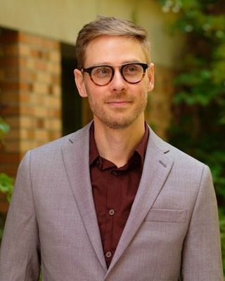 Photo of Dr. Ian Johnson, Clinical Social Work/Therapist, LCSW, PhD