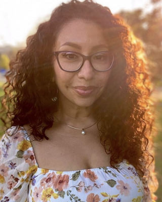Photo of Violetta Moncivais Fernandez, Clinical Social Work/Therapist in San Antonio, TX