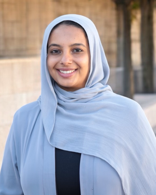 Photo of Zainab Waheed, EMDR, IFS, Pre-Licensed Professional