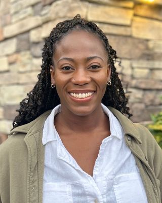 Photo of Shatarra DeVose, Counselor, MA, LMHCA