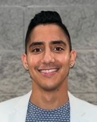 Photo of Emmanuel Perez, Counselor in Westchester, IL