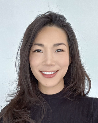 Photo of Yixuan Zhang, Marriage & Family Therapist, LMFT