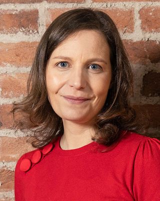 Photo of Julie Palcic, Psychotherapist, Pre-Accredited Member IACP