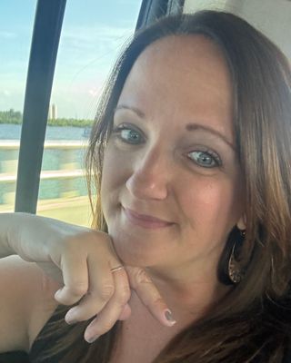 Photo of Anna Mandia, Clinical Social Work/Therapist, LCSW