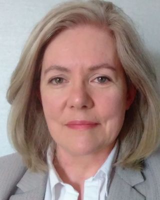 Photo of Jane Sutton, Psychotherapist, MA, MIACP