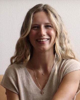 Photo of Samantha Bennett, LPC-Associate, MA, LPC-A