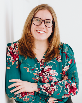 Photo of Sarah Lamb, Registered Psychotherapist, RP