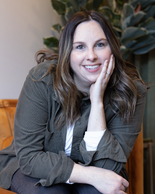 Photo of Jessica Donovan, Registered Social Worker in Calgary, AB