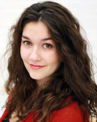 Photo of Lo Hayes, Pre-Licensed Professional