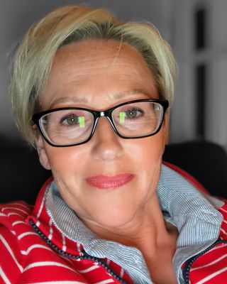 Photo of Steffi Neubauer - Relationships In Focus , Counsellor, GMBPsS