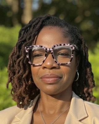 Photo of Yolanda Stanley, Psychiatric Nurse Practitioner, DNP, APRN, PMHNP-C