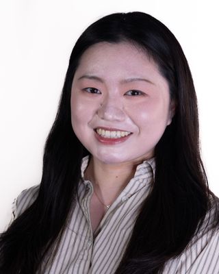 Photo of Vivien Hao, Pre-Licensed Professional, MA