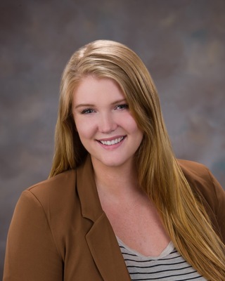 Photo of Lauren Folmer, Counselor in Bismarck, ND