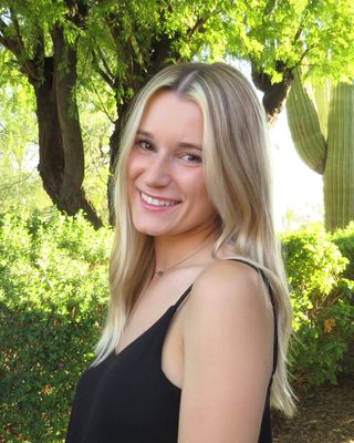 Photo of Chloe Johnston, Counselor in Gilbert, AZ
