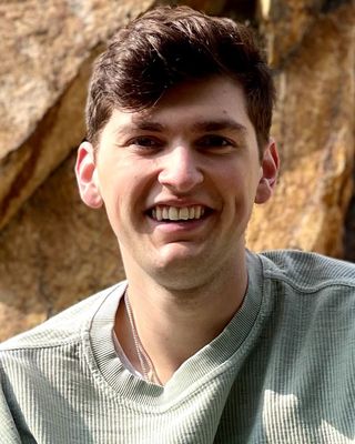Photo of Jonathan Robinson, Pre-Licensed Professional, Intern